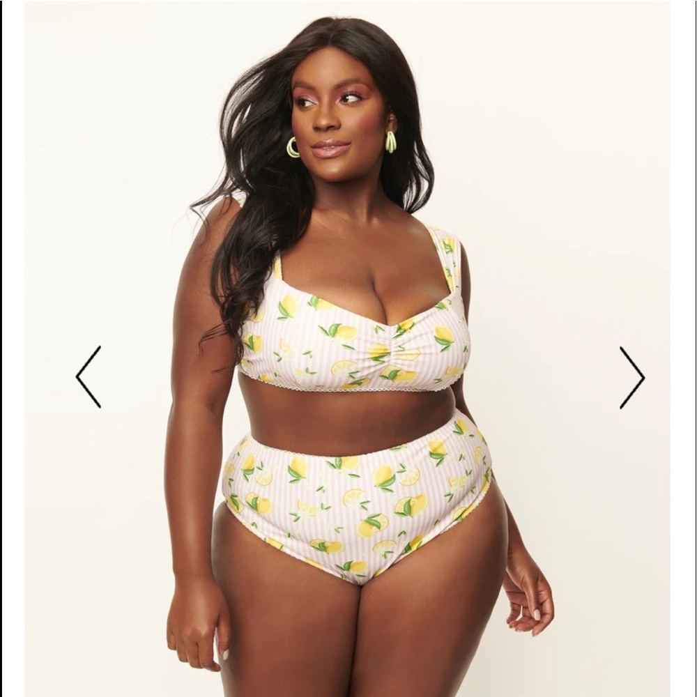 Unique Vintage pinup era bikini